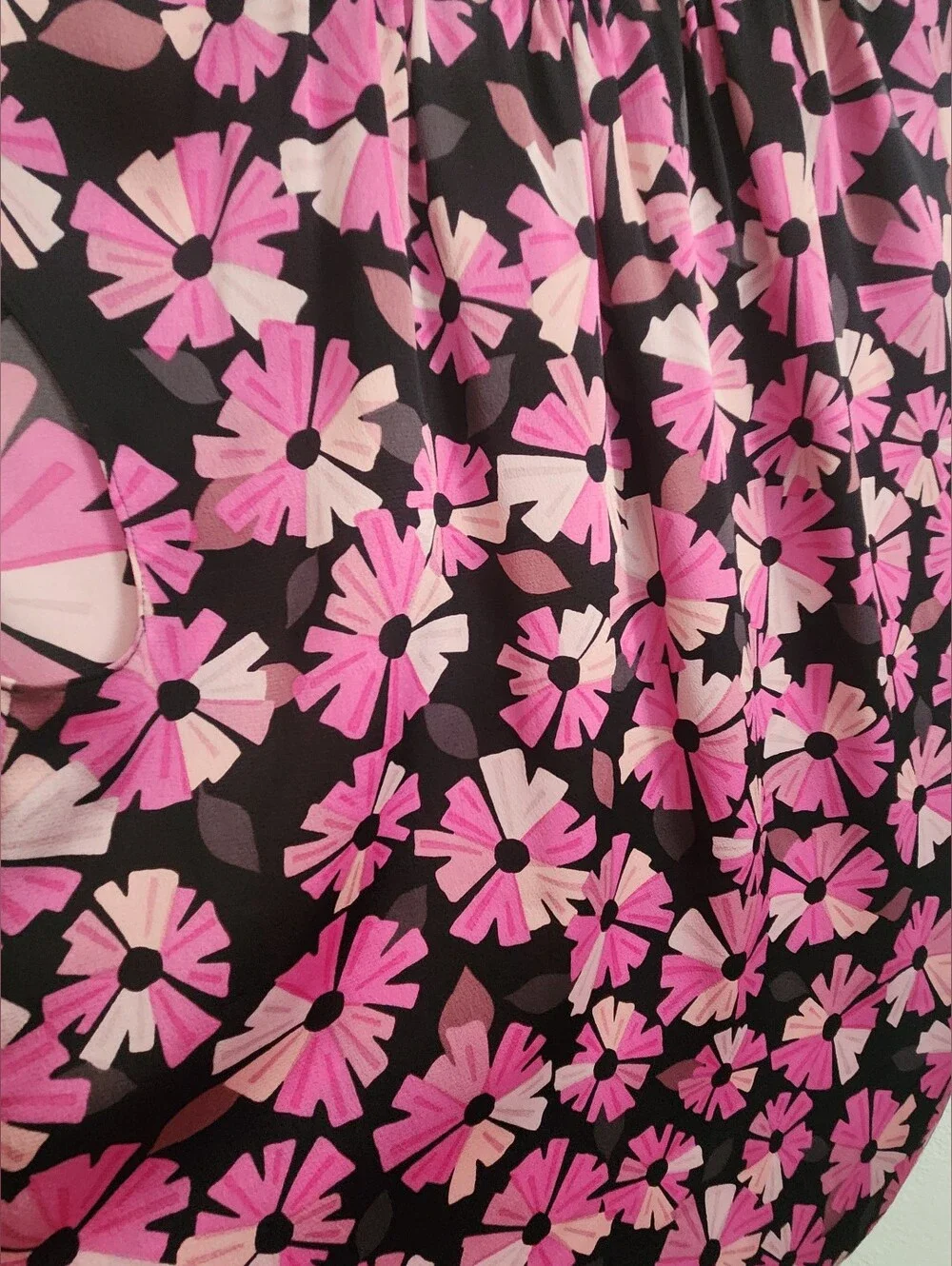 Kate Spade Wallflower Blouse. Size S